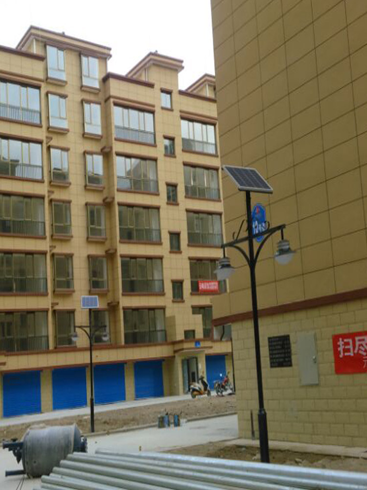 小區太陽能路燈價格 小區太陽能路燈價格